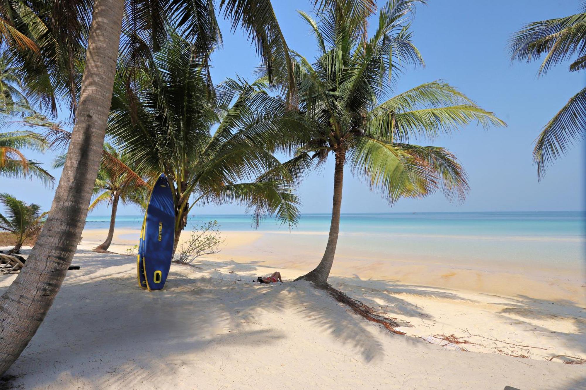 Tamu Koh Rong Hotell Pagoda Beach Exteriör bild