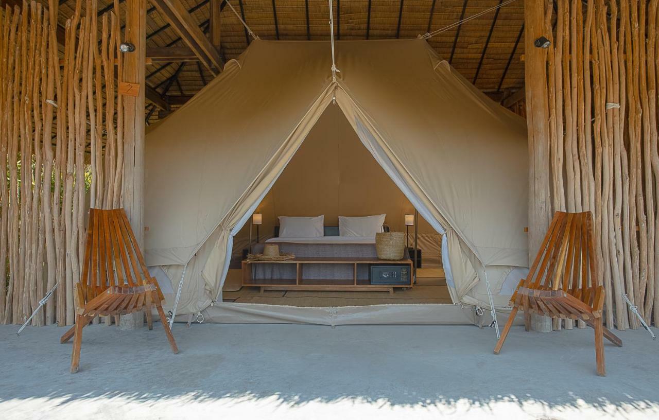 Tamu Koh Rong Hotell Pagoda Beach Exteriör bild