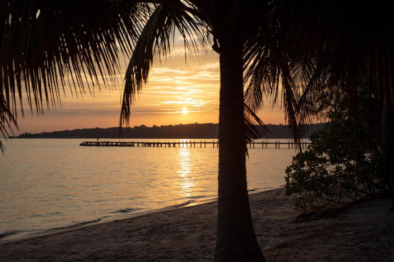 Tamu Koh Rong Hotell Pagoda Beach Exteriör bild